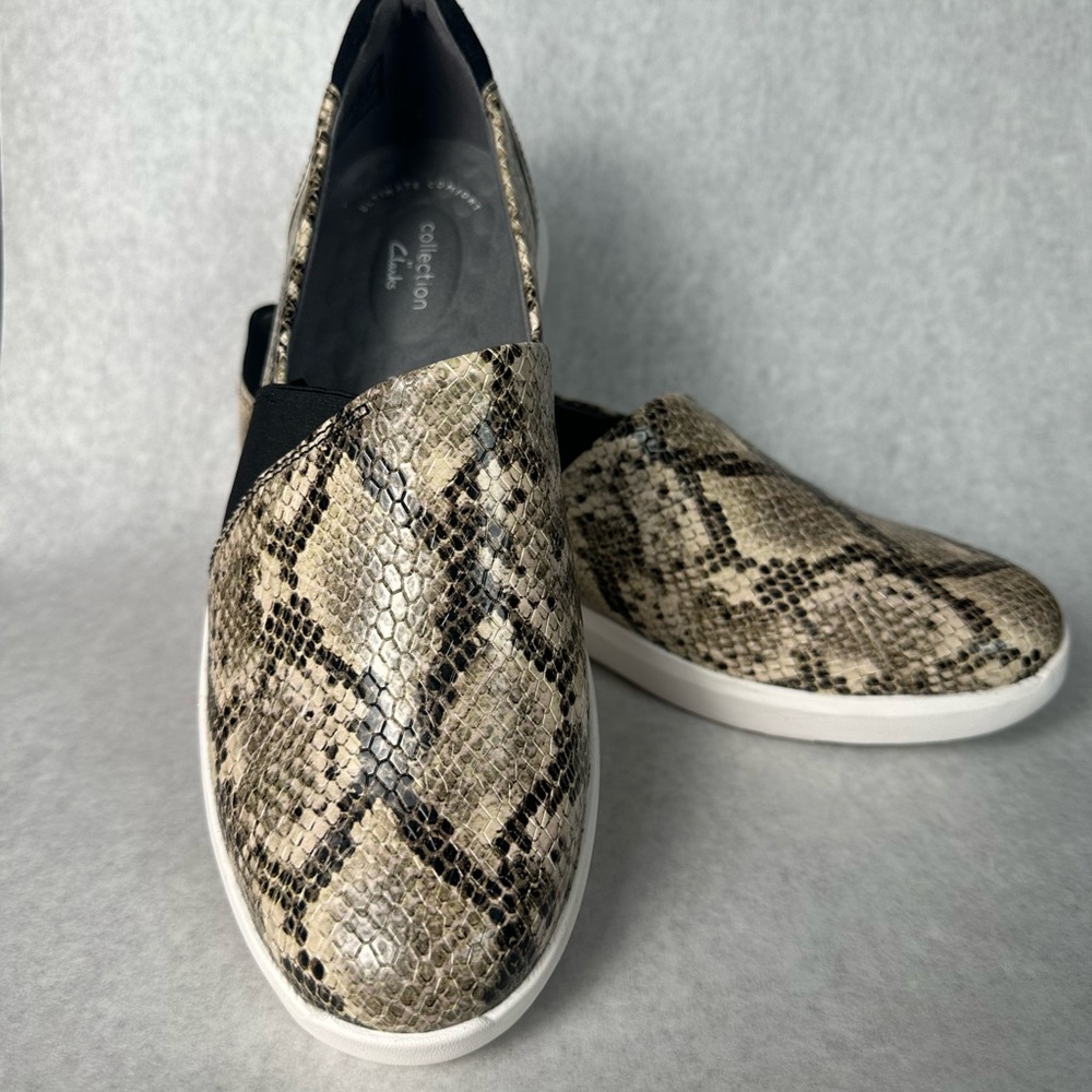 Clarks Collection Women's Kayleigh Step Taupe Snake Slip-On Loafer Casual Shoes